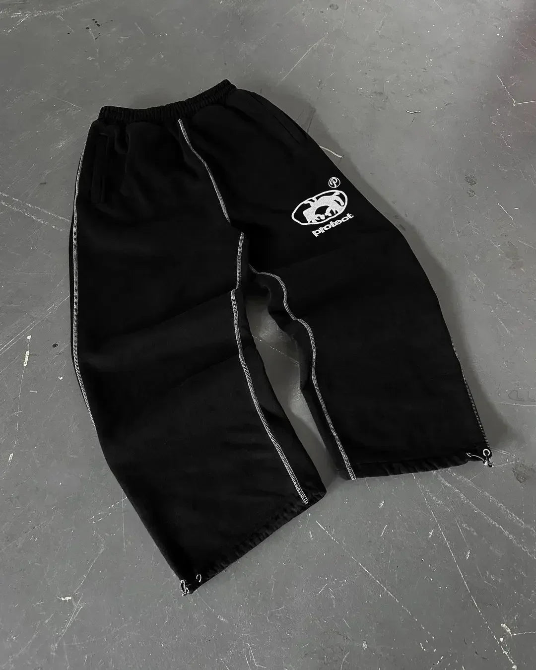 Y2K Unisex Streetwear Sweatpants – Relaxed Fit - SAGGIN DREAMS
