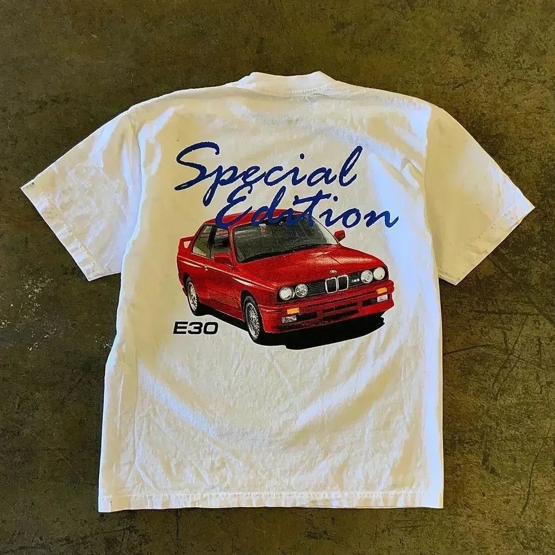 Streetwear Graphic Tee – Y2K Aesthetic Unisex T-Shirt - SAGGIN DREAMS